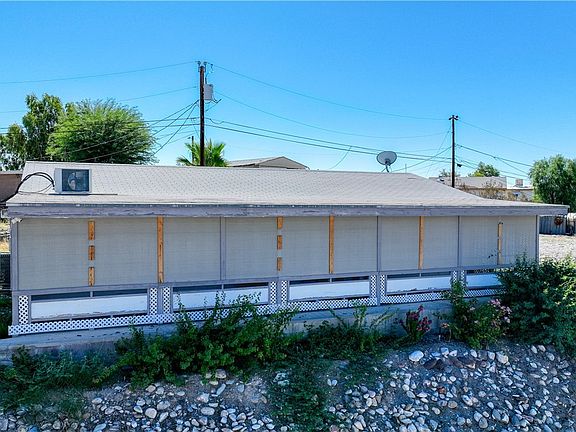 2nd image of 1940 Coronado Drive