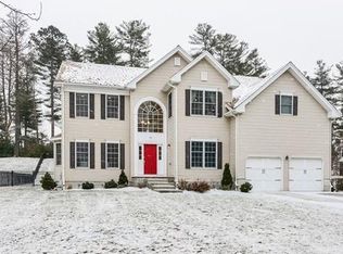 20 Endean Dr, East Walpole, MA 02032