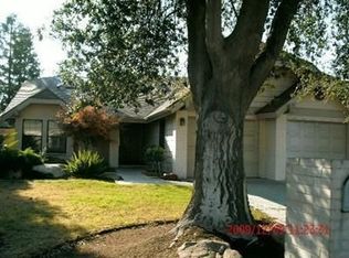 1432 Barstow Ave, Clovis, CA 93611