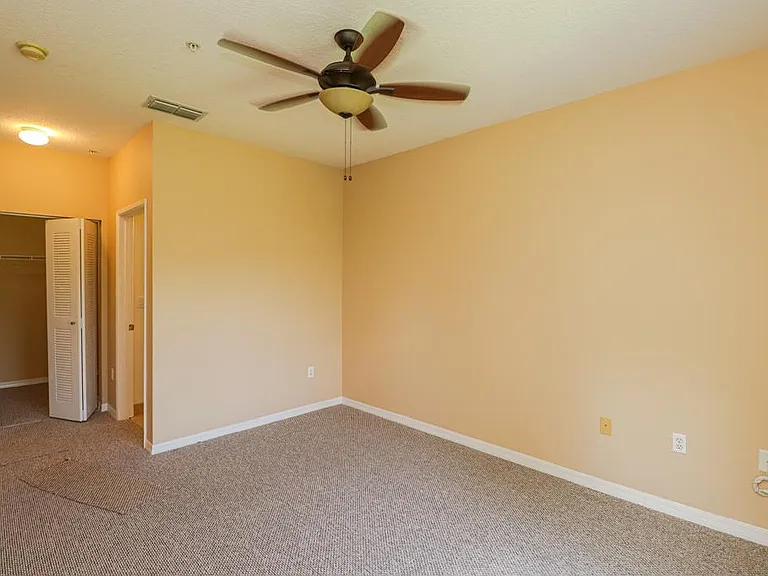 540 Florida Club Blvd #540 — Photo 14