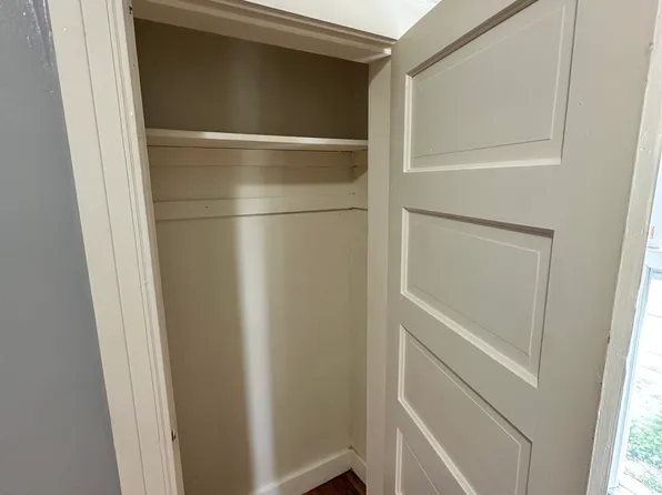 3 Vernon Ter, Worcester, MA