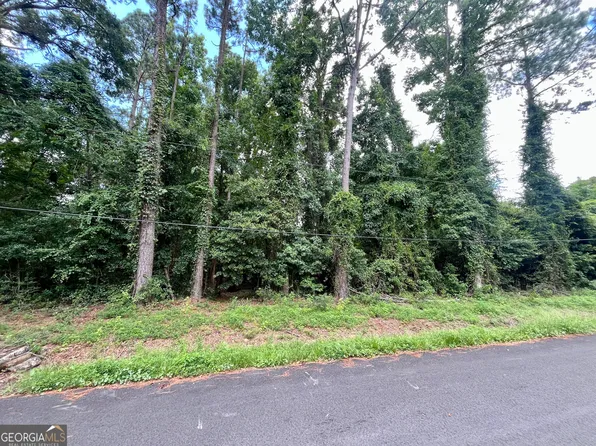 109 Midway Cir, Brunswick, GA 31523