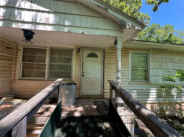 12011 Nelson Ln, Norman, OK 73026