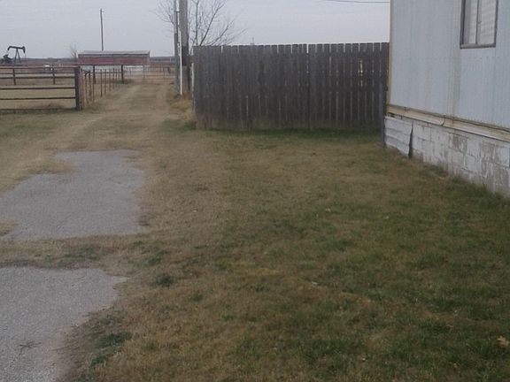 Long view of land (.09ac)