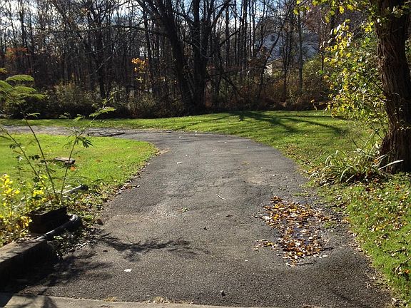 private parking space