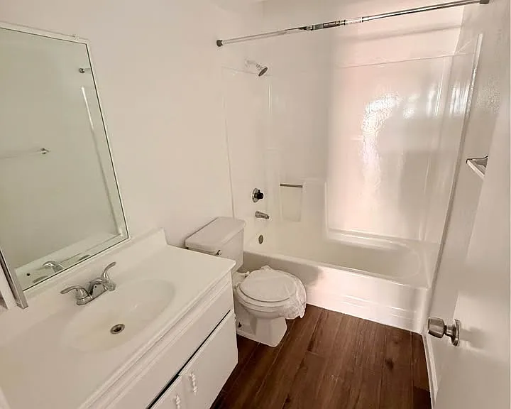 38604 10th St E #15 — Photo 22