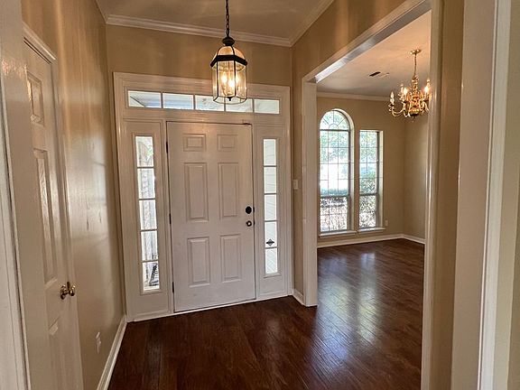 3rd image of 6016 Ellington Way