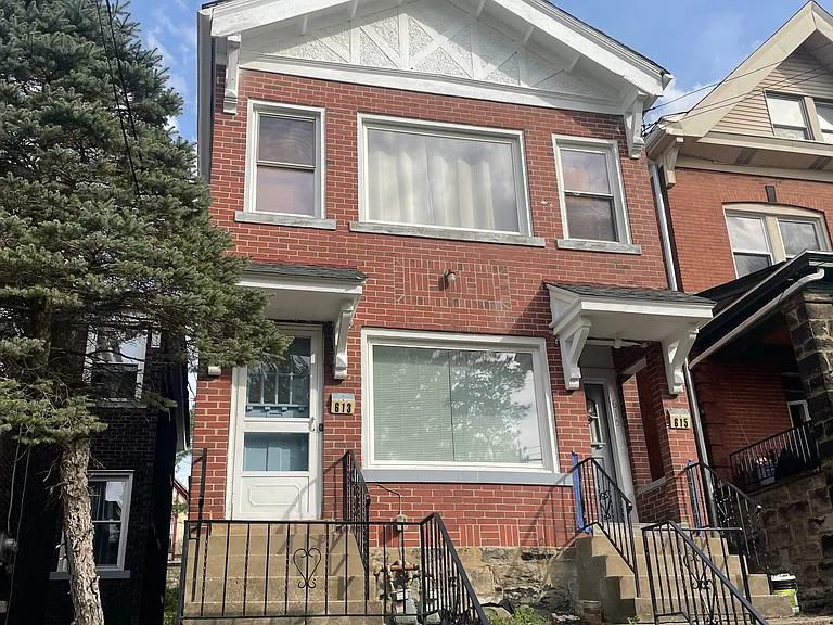 615 Gettysburg St #B — Photo 1