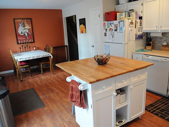 KITCHEN AND DINING
