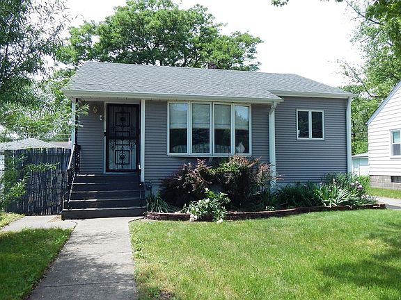 2nd image of 18514 Wentworth Ave
