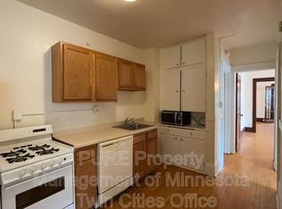 712 W 32nd St APT 4, Minneapolis, MN 55408