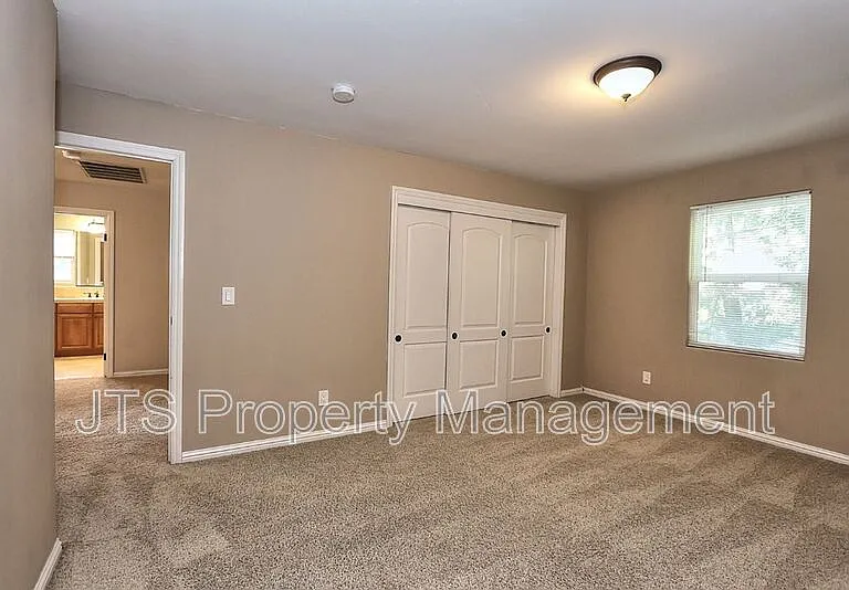 3657 24th St — Photo 53