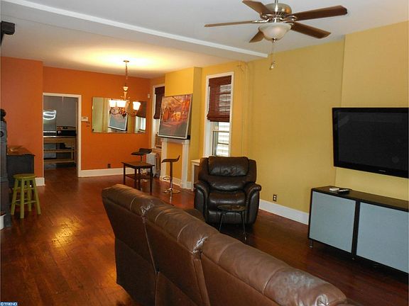 4th image of 3406 Henry Ave