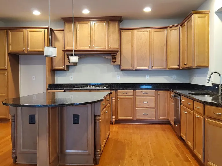 411 Greenebaum Ln — Photo 12