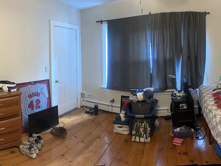 161 High St S #1 — Photo 25