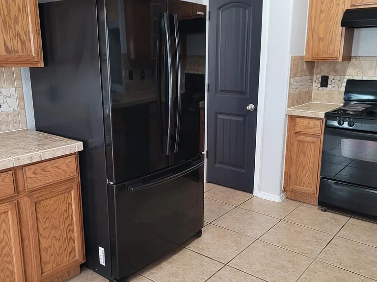 3841 Tierra Roman Dr — Photo 6