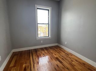 835 E 217th St FLOOR 2, Bronx, NY 10467