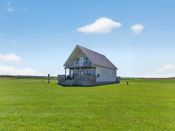 222 Camelot Rd, Grenville Parish, PE C0B 1M0