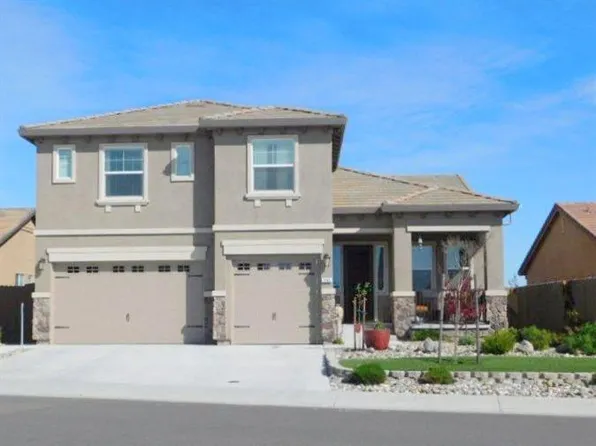 3145 Demartini Dr, Roseville, CA 95661