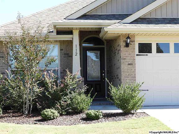 4th image of 112 Old Bridle Way