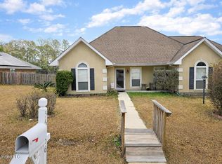 56136 Diamondhead Dr E, Diamondhead, MS 39525