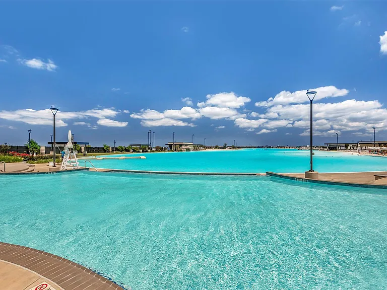 2502 Ocean Key Dr — Photo 30