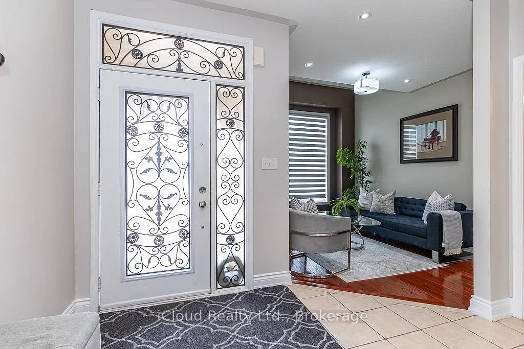 6 bed, $4,998 — Photo 4