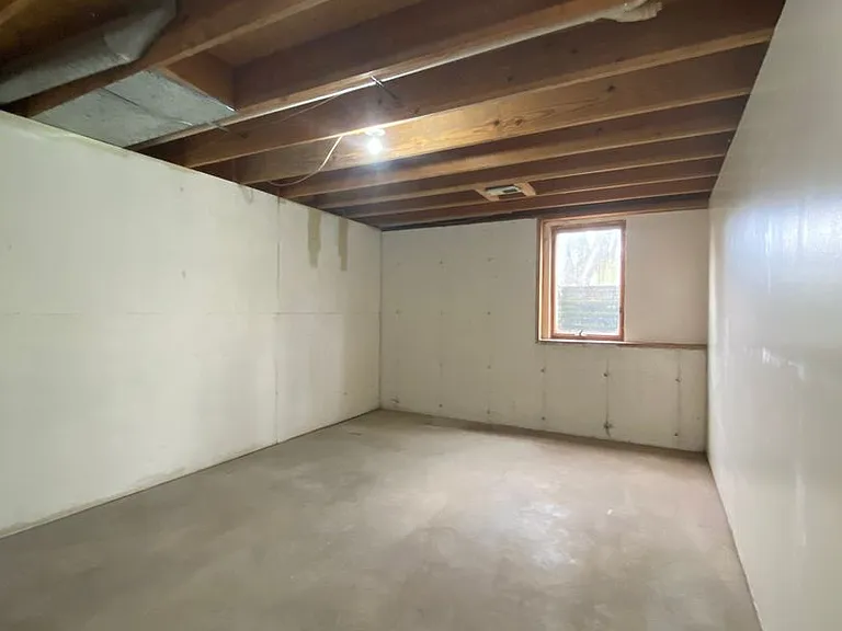 1007 Zollinger Rd — Photo 14