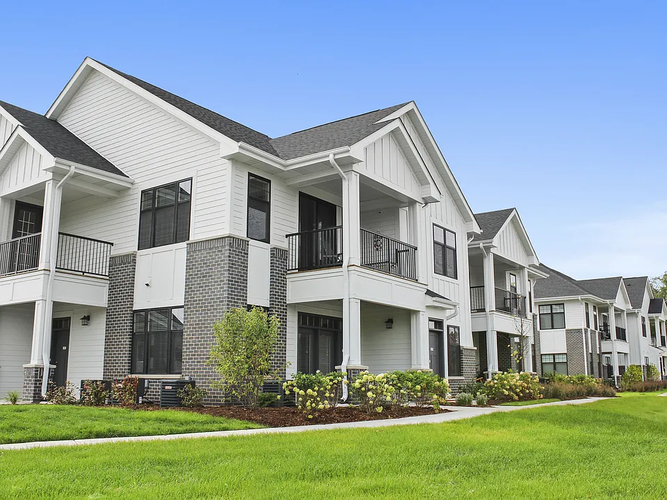 Spring Street Resident Building Exterior