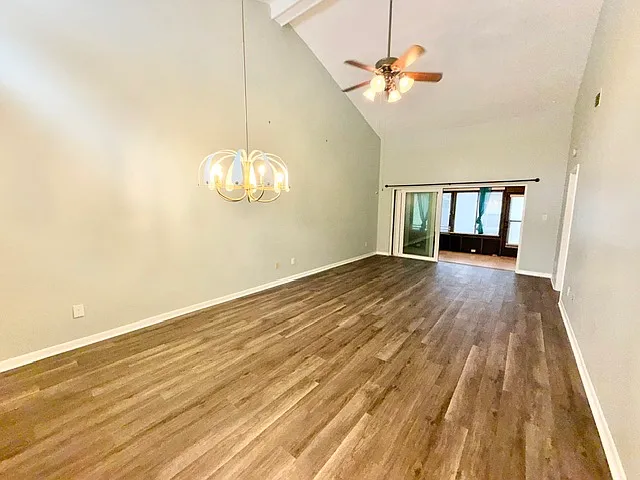 1003 Sherrywood St — Photo 13