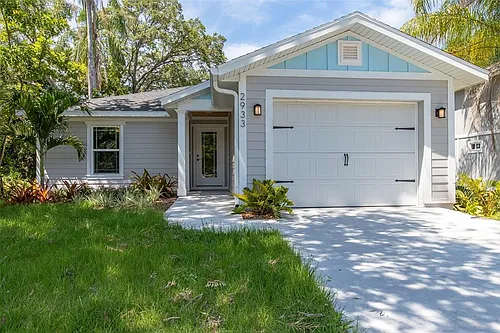 2933 Maiden Ln Photo 1
