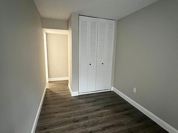 5th image of 10 Coventry Ct