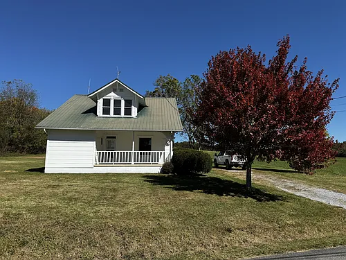 4305 Dulaney Rd Photo 1