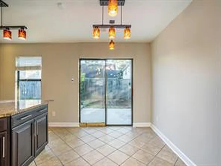 12115 Country Orchard Ln — Photo 7