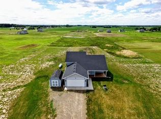 8607 Deerwood Rd, Princeton, MN 55371