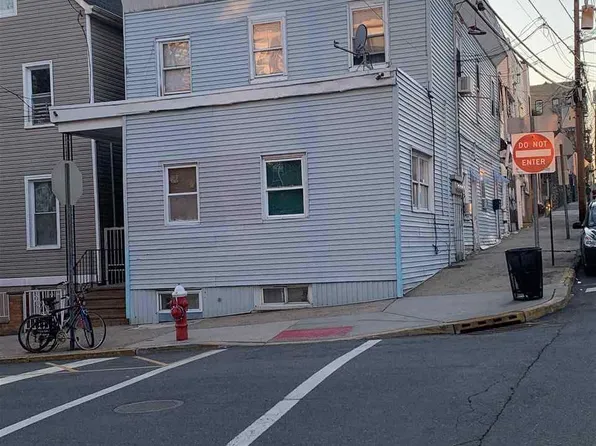6615 Hud Avenue 307 67th St, West New York, NJ 07093