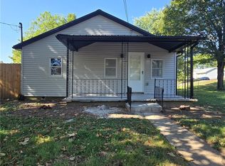 1015 Hillcrest Ave, Springfield, OH 45504