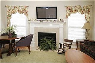 4th image of 8870 Tamarisk Cir