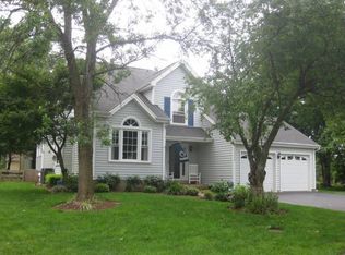 13238 Stone Heather Dr, Herndon, VA 20171