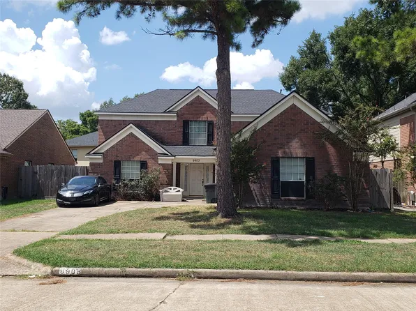 9903 Arrowgrass Dr, Houston, TX 77064