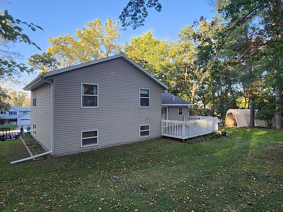 4th image of 1244 E Lakeside Dr