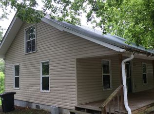 138 Lake Dr, Morganton, GA 30560