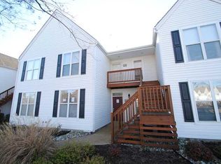 115 Persimmon Dr, Yorktown, VA 23693