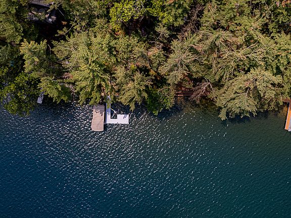 4th image of 11474 Oakwood Dr