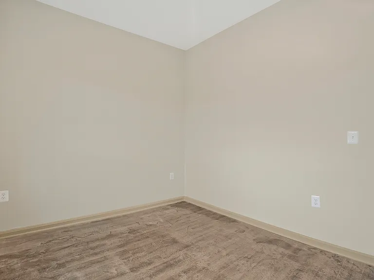3911 9th St NE #1 — Photo 7
