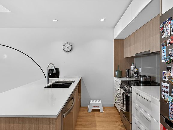 5th image of 9580 Tower Rd #206