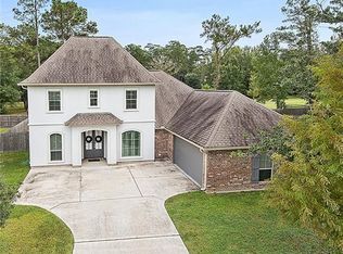 520 English Oak Dr, Madisonville, LA 70447