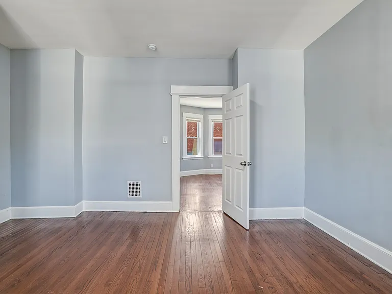 1739 Dixwell Ave #2 — Photo 12