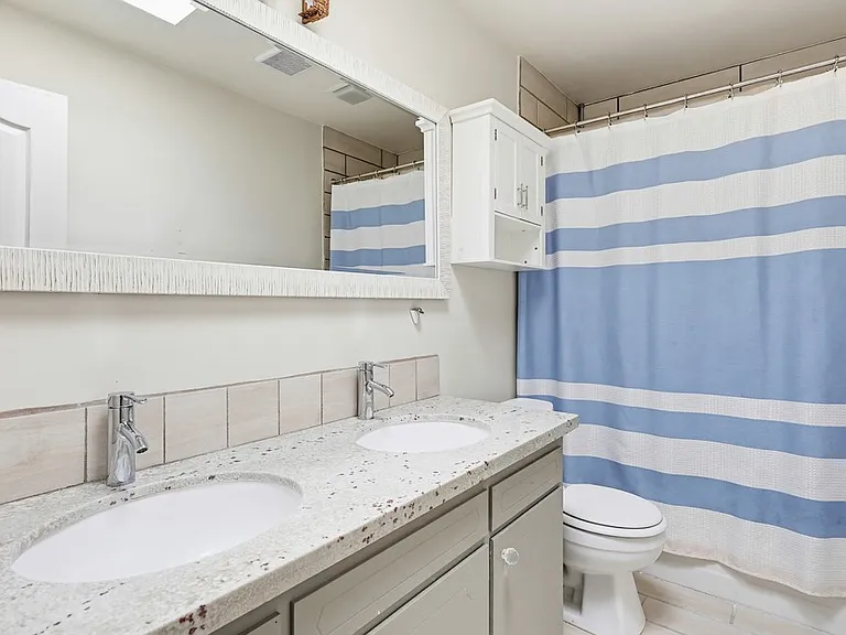411 C Ave — Photo 13