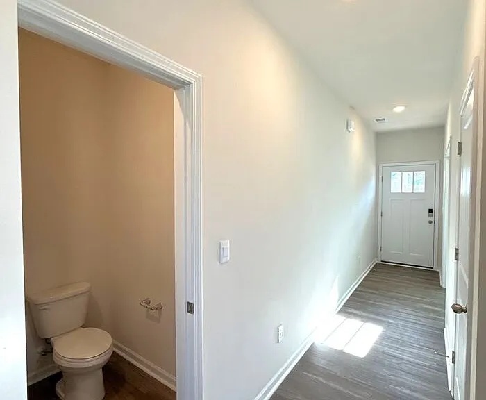 7640 Bainbridge Rd — Photo 7